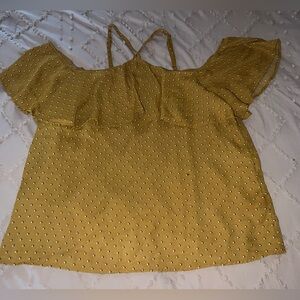 Maurice’s off the shoulder top size XL